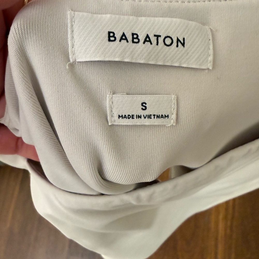 Aritzia Original Contour Squareneck Bodysuit sz S matte pearl - Picture 3 of 5